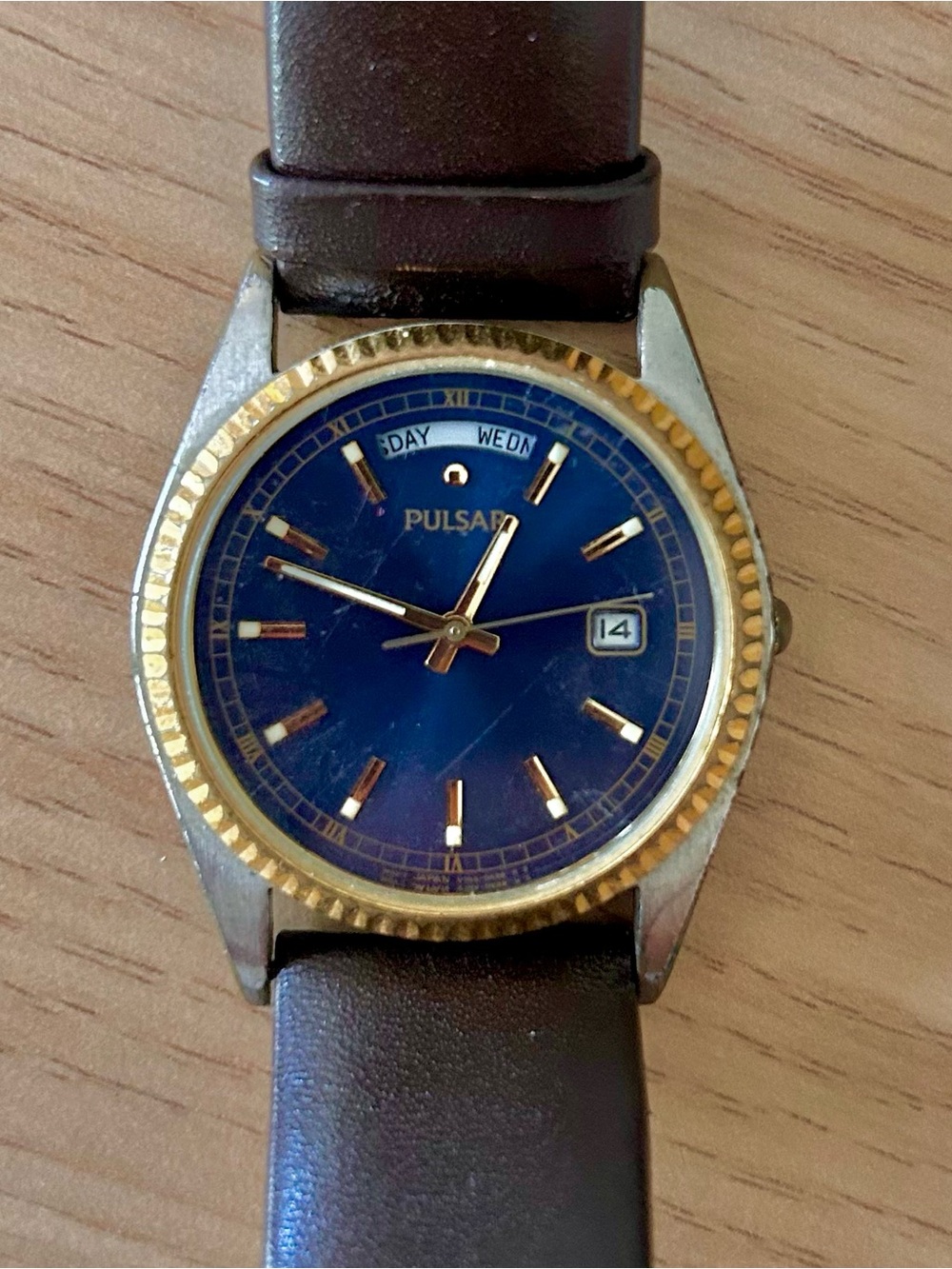Vintage Pulsar Men’s Quartz Watch Blue Dial Day Date Gold Fluted Bezel